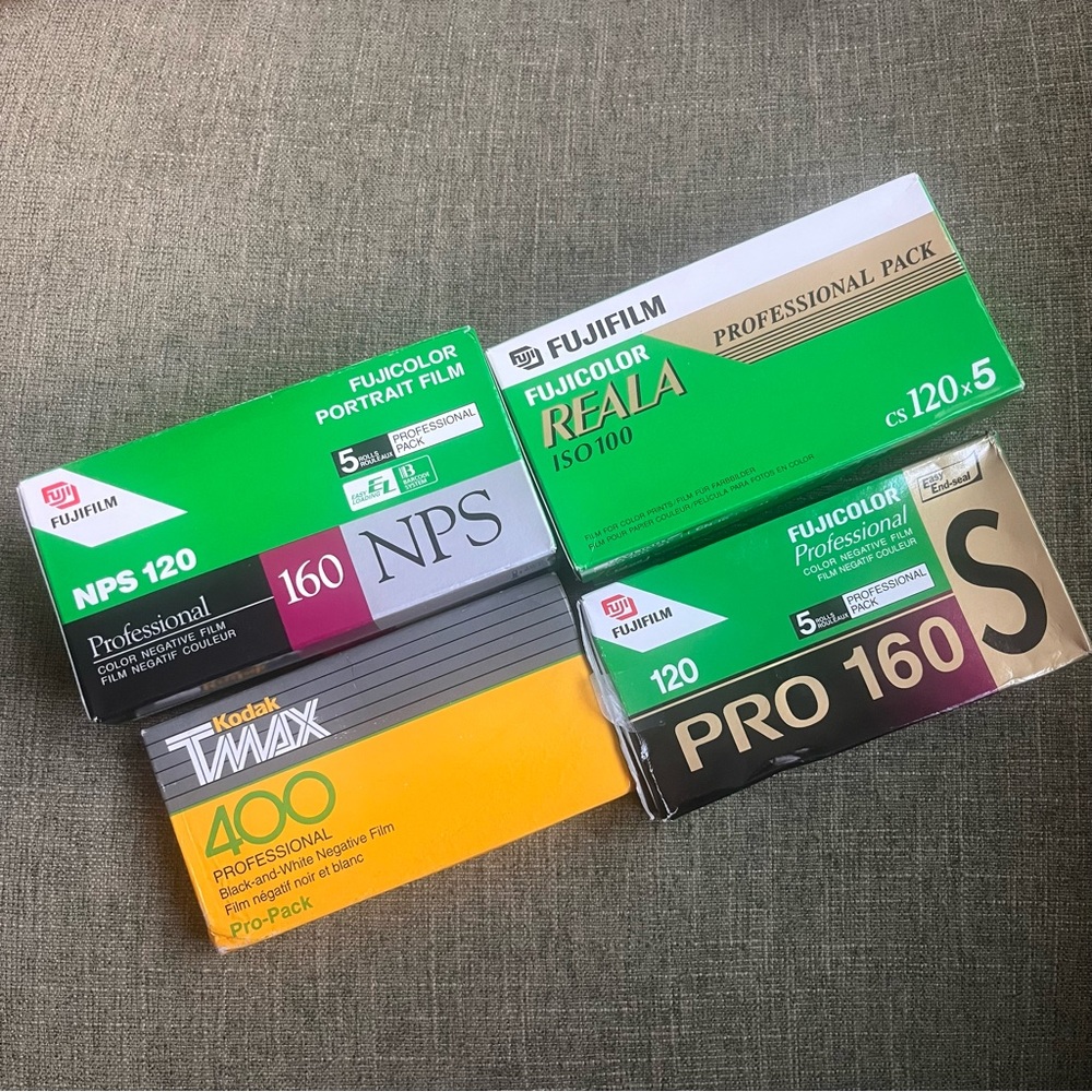 Make an offer! Fujifilm and Kodak Professional Film Pack / CAN BE SPLIT UP